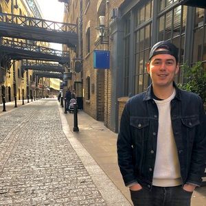 Meet your Posher, Piers